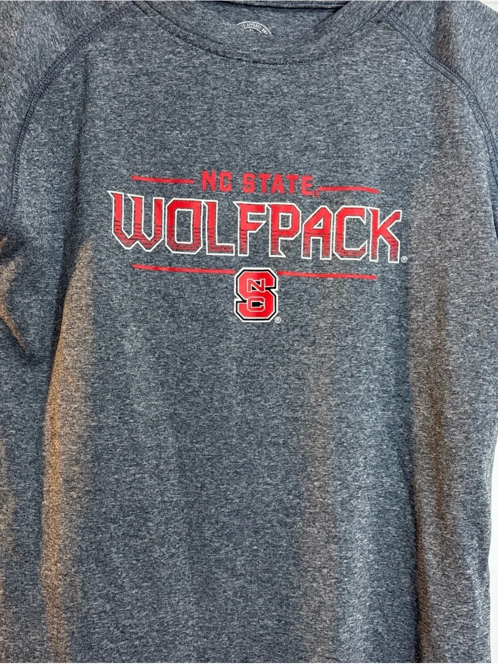 NC State Wolfpack Youth Gray Short-Sleeve Tee. 788